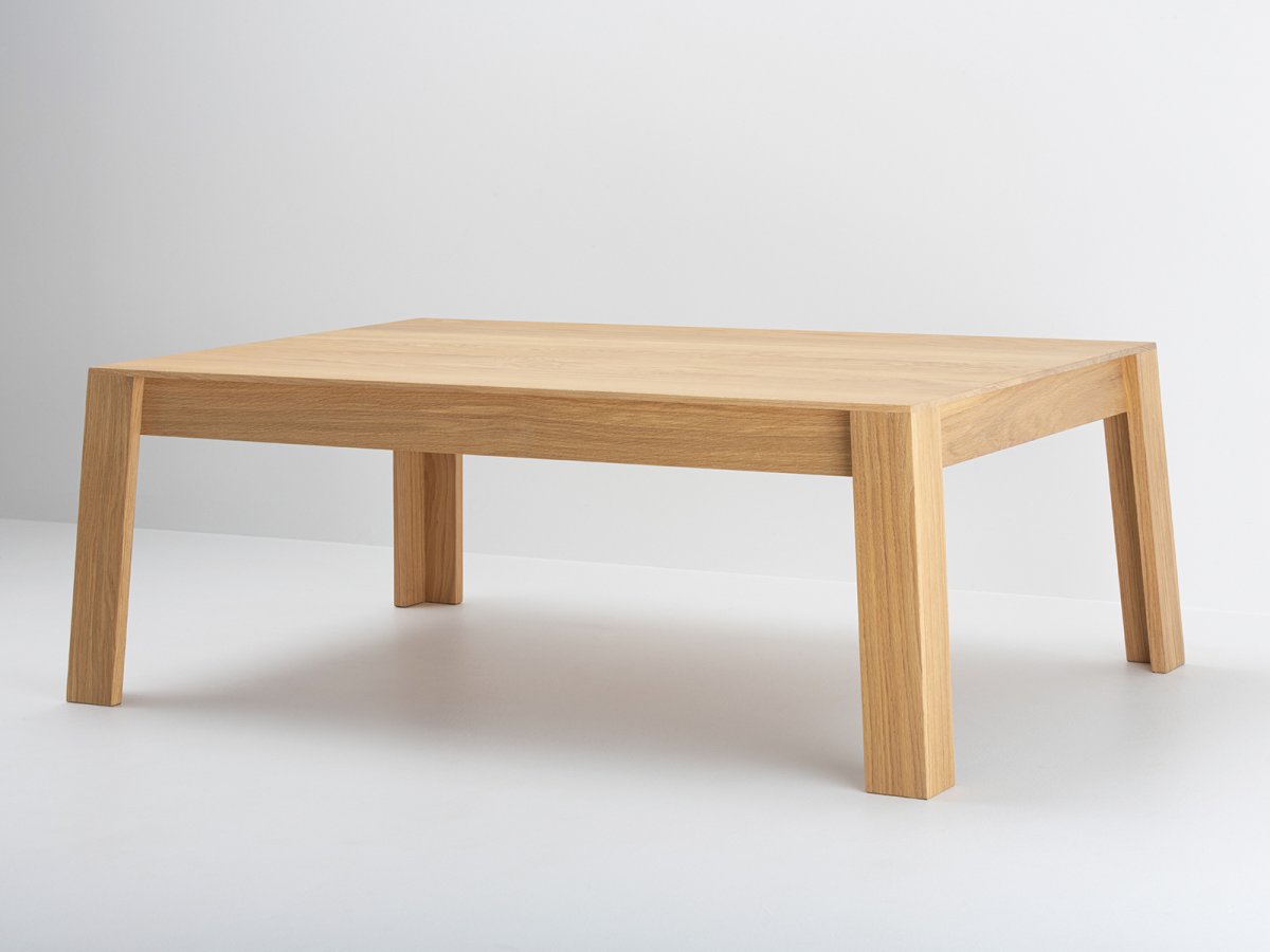 Table basse design de salon en chêne massif Aix